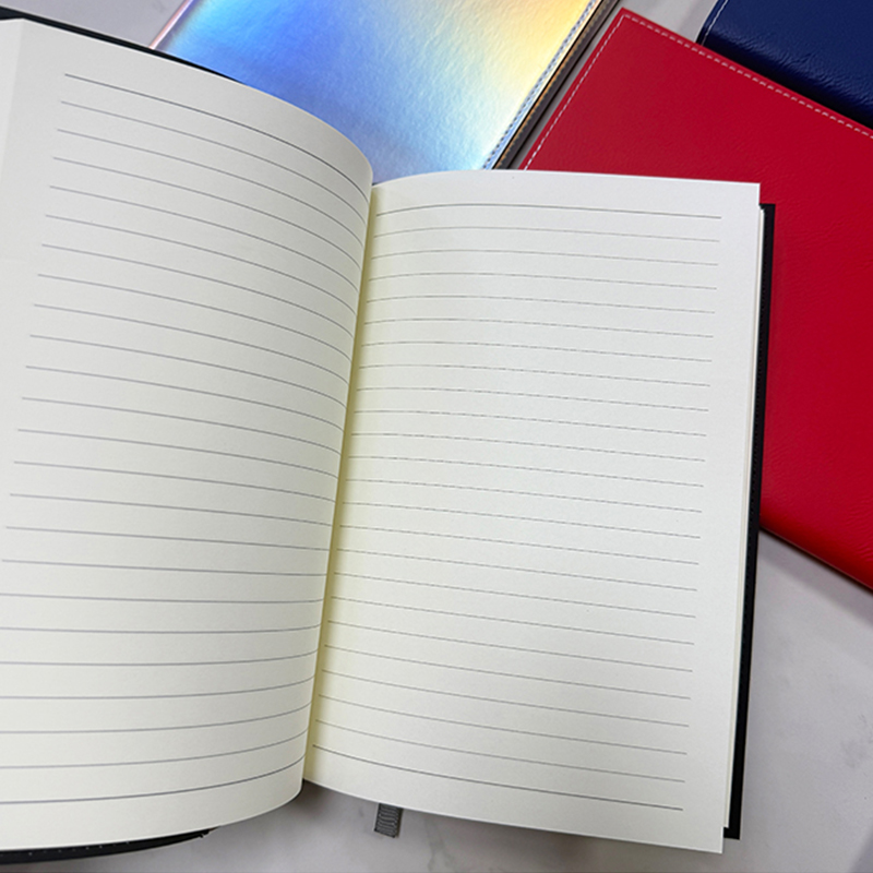 Cuaderno cambiable de polipiel con láser.