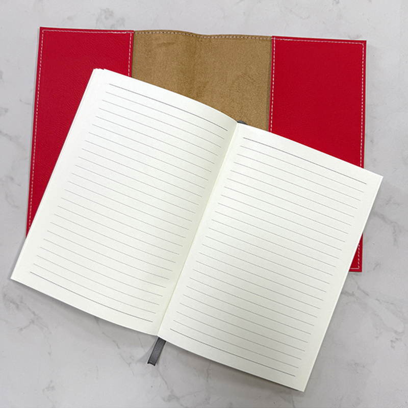 Cuaderno cambiable de polipiel con láser.