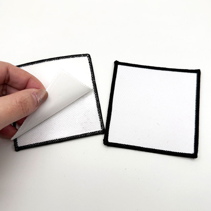 Parche Merrow de tela de sublimación cuadrado de 2 1/2' x 2 1/2' con adhesivo