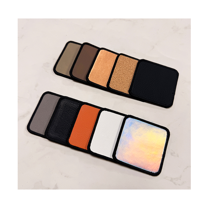 Parche Merrow de cuero sintético láser cuadrado de 2 1/2' x 2 1/2' con adhesivo