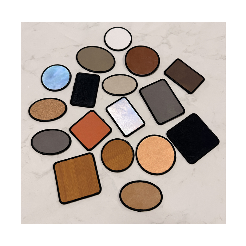 Parche Merrow de polipiel láser rectangular de 3 1/2' x 2 1/2' con adhesivo Parche Merrow de polipiel láser rectangular de 3 1/2' x 2 1/2' con adhesivo