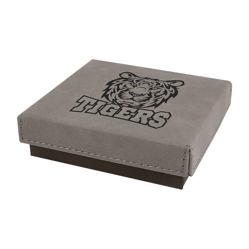 Caja de regalo de 11 3/4' x 7 3/4' con tapa de cuero sintético láser Caja de regalo de 11 3/4' x 7 3/4' con tapa de cuero sintético láser