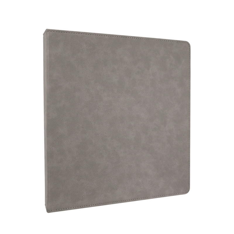 Carpeta de 3 anillos con anillos en D inclinados de 2' Carpeta de 3 anillos con anillos en D inclinados de 2'